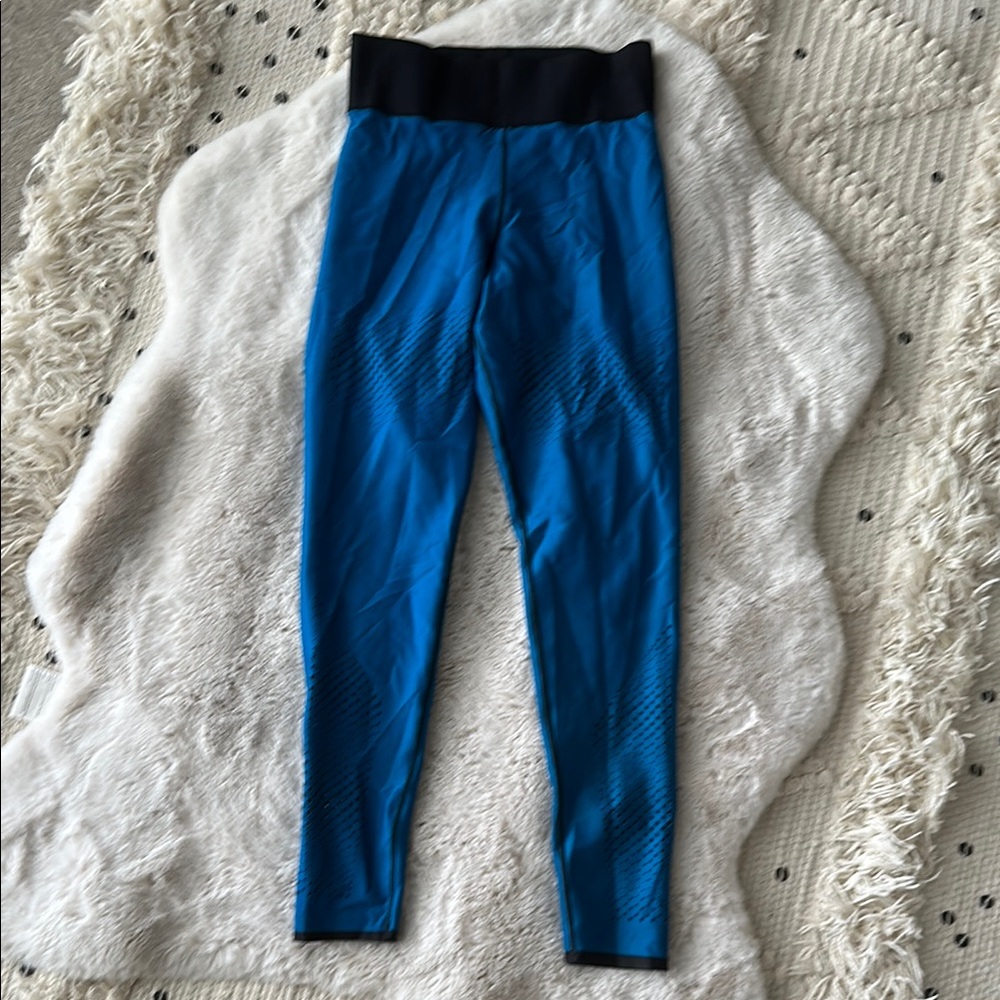 Ultracor Blue and Black Leggings